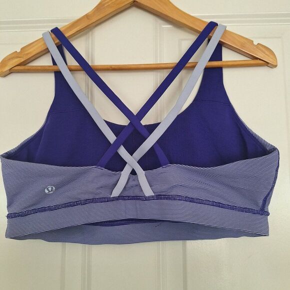 Lululemon Strap Sports Bra size 12 - Picture 3 of 3